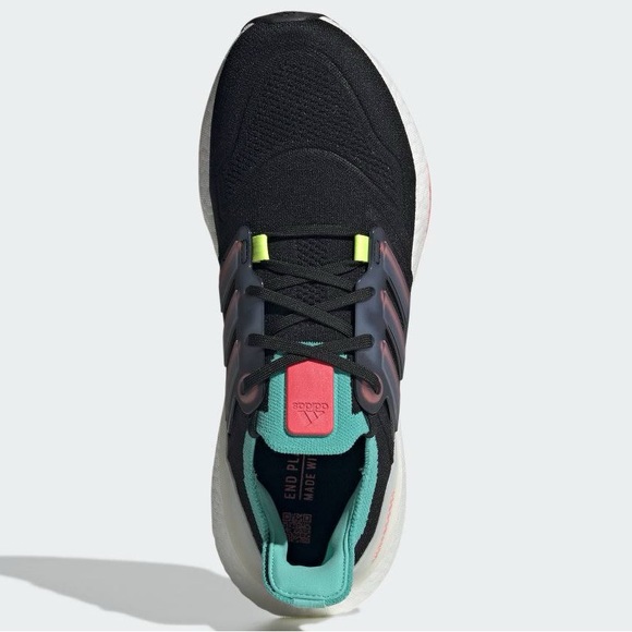 Adidas Women’s Ultraboost 22 Running Shoe in Black/Turbo/Mint Rush - Picture 7 of 15